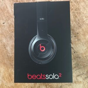 Beats solo2 in original box